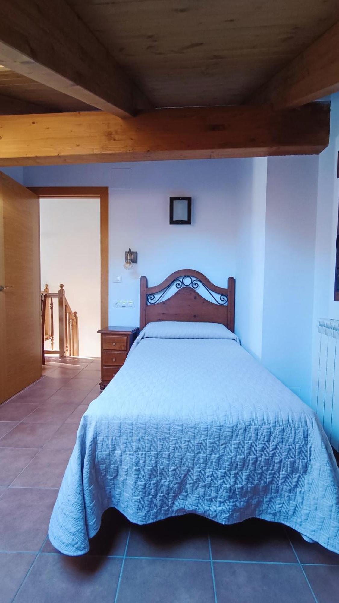 Apartamentos Mobison Salinas de Bielsa エクステリア 写真