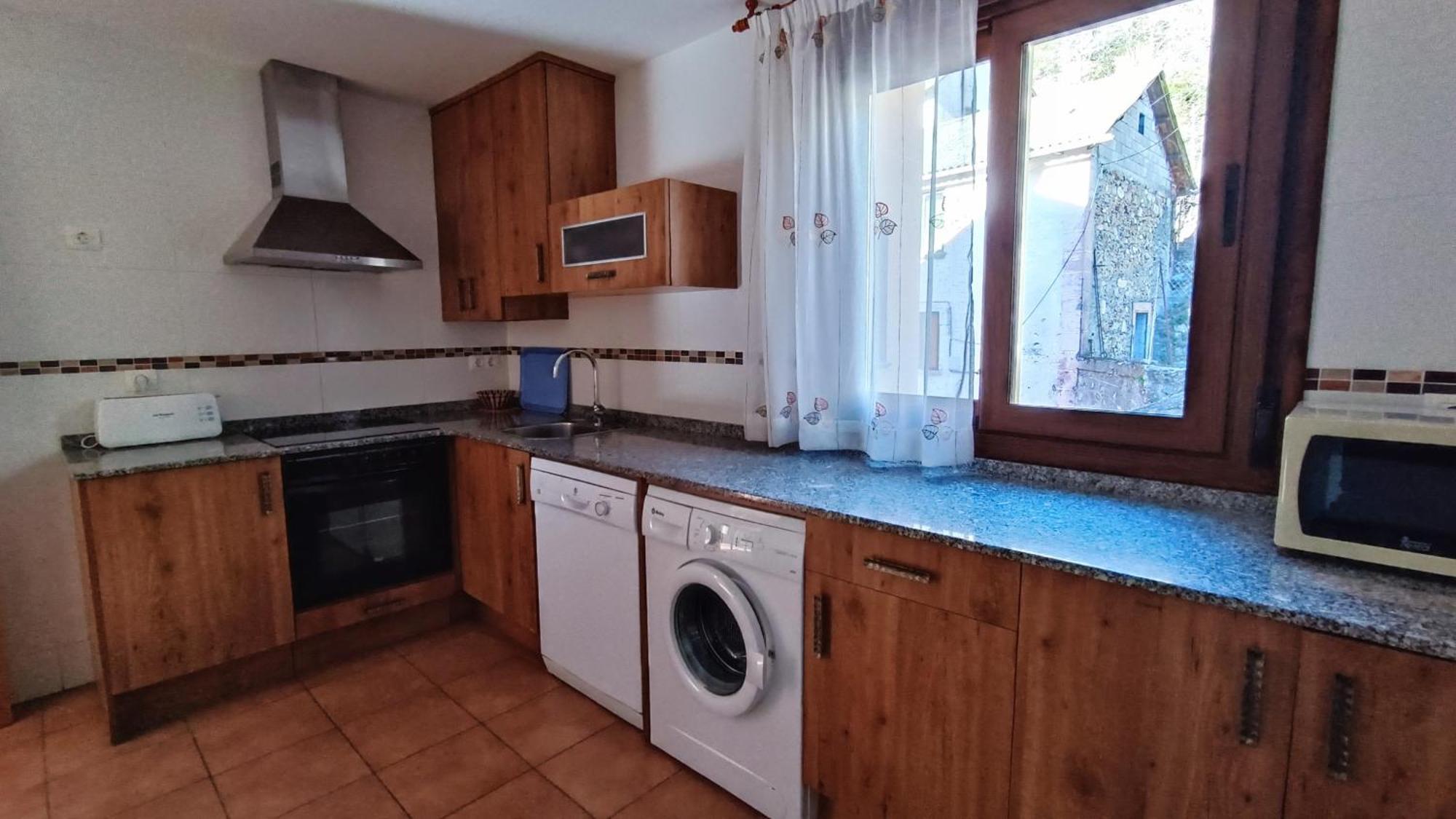 Apartamentos Mobison Salinas de Bielsa エクステリア 写真
